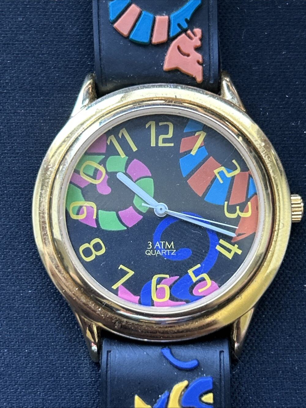 Gold Tone Cat Band Women’s Quartz Watch